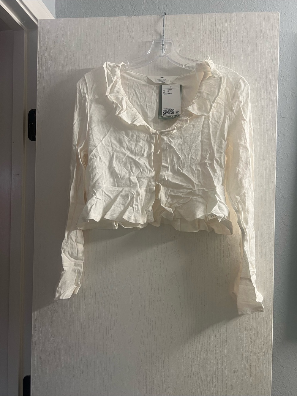 H&M Cream Ruffle-Trim Cropped Cardigan